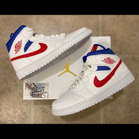 red white and blue jordan 1